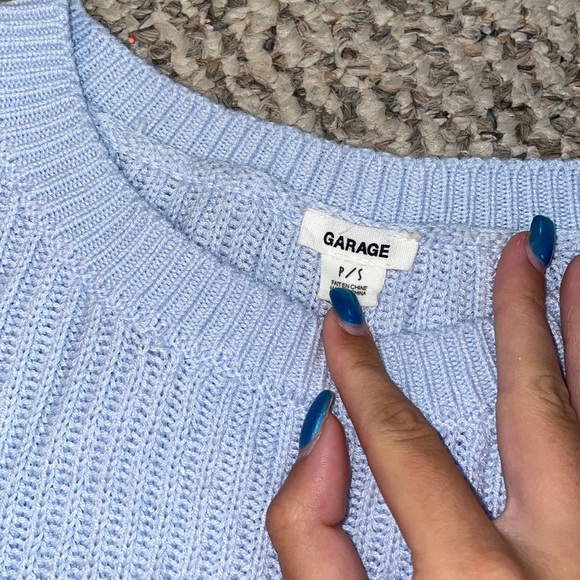 Tri Color Garage Sweater - Picture 3 of 3